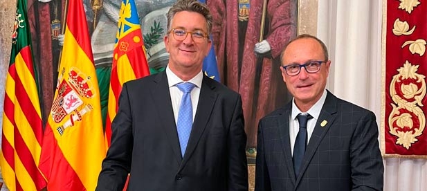 El PP liquida en el último pleno los 975.995 euros de préstamo del PSOE y el alcalde, Ismael Minguet, plantea “fijar una política económica más eficaz y responsable.