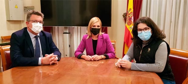 Los senadores Salomé Pradas y Vicente Martínez Mus exigen proteger las construcciones singulares a través de una modificación de la ley de costas que esperan se pueda debatir en los próximos meses