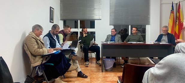“Si hay un problema debemos ser capaces de llegar a acuerdos en beneficio de nuestros vecinos. Es para lo que nuestro pueblo nos ha elegido”, señalan desde el Grupo Municipal del PP.
