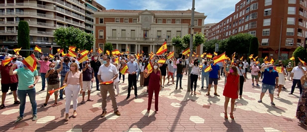 Marta Barrachina: "El Partido Popular defiende la importancia de seguir unidos, de formar parte de un mismo país y un mismo proyecto"