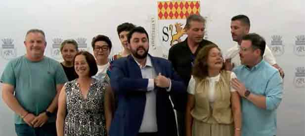 Mart&iacute;nez tacha de "inadmisible" el uso de recursos municipales para actos de partido y subraya que "el Ayuntamiento de Nules es la casa de todos, no la sede de ninguna formaci&oacute;n pol&iacute;tica".