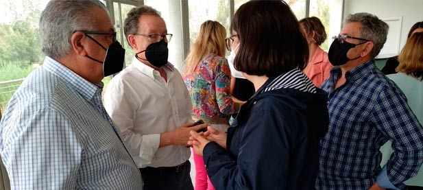 Obiol: "Los agricultores viven pendientes de los ataques, los accidentes por la superpoblación de estas especies se ha disparado y el Consell sigue sin actuar ante la desesperación de todos"