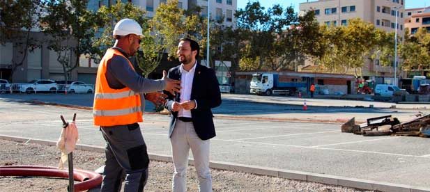 Toledo aclara que la ZBE reducirá emisiones sin prohibiciones de circulación y mantendrá accesible el centro, frente al cierre total previsto por el anterior gobierno.
