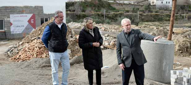 "La apuesta por mejorar infraestructuras en Tor&aacute;s responde al compromiso de este Gobierno Provincial por hacer de los peque&ntilde;os municipios de nuestro territorio, fuente de oportunidades y desarrollo", ha expresado la dirigente provincial