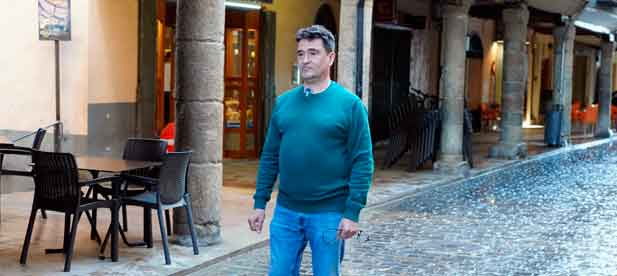 En Morella, m&aacute;s de 350 aut&oacute;nomos &ldquo;dan vida al pueblo&rdquo;. &ldquo;No queremos perderlos con pol&iacute;ticas que les hacen da&ntilde;o. Queremos incentivar su actividad y no arruinarla con una subida de cuotas de 1.600 euros. La soluci&oacute;n est&aacute; cada vez m&aacute;s pr&oacute;xima&rdquo;