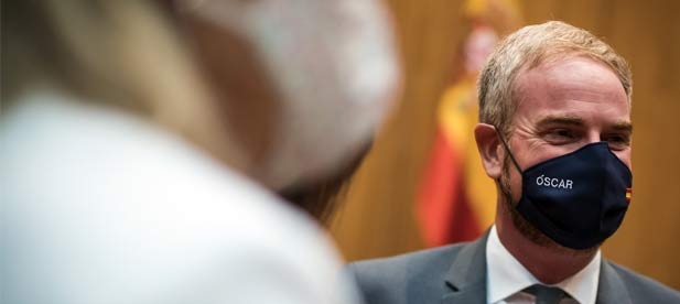 El diputado nacional del PPCS, Óscar Clavell, ha lamentado hoy que "detrás de cada cifra hay una persona, hay una familia"