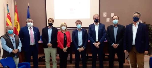 Los populares se reúnen con la Asociación de Envasadoras para reclamar cambios que no son asumibles para el sector en un acto celebrado en Artana