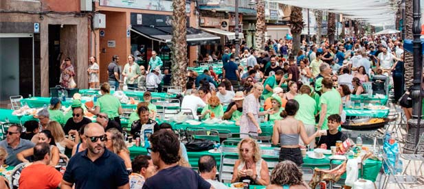 La alcaldesa de Castellón, Begoña Carrasco, ha querido resaltar que "las cifras de participación demuestran la popularidad de un acto que cada año reúne a miles de vecinos y visitantes en torno a nuestras tradiciones y gastronomía"