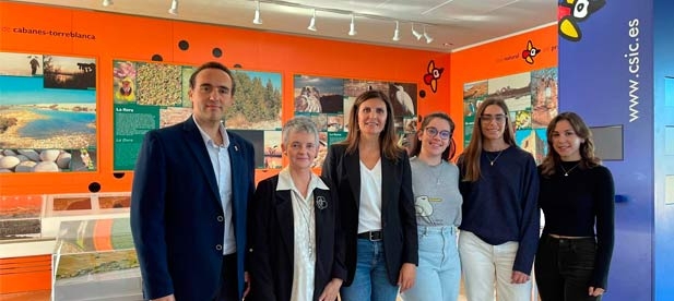Pallarés pone en valor la estrecha colaboración que hay entre la Diputación de Castellón y el IATS y manifiesta que "para la provincia de Castellón es un lujo contar con estas excelentes instalaciones experimentadas en la acuicultura"