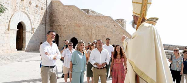 El diputado de Cultura, Alejandro Clausell, destaca el compromiso de la Diputación por proteger y poner en valor los castillos de la provincia, un legado que merece ser conocido y apreciado por todos