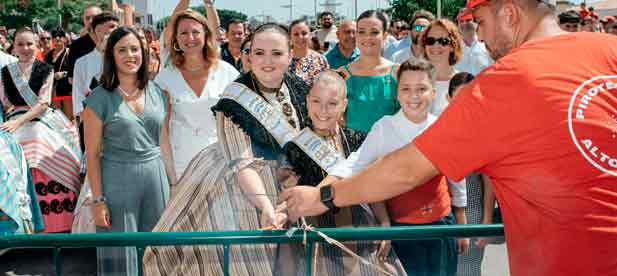Carrasco subraya que "durante toda esta larga semana festiva, el Grao es el mejor escaparate de la ciudad de Castell&oacute;n. 