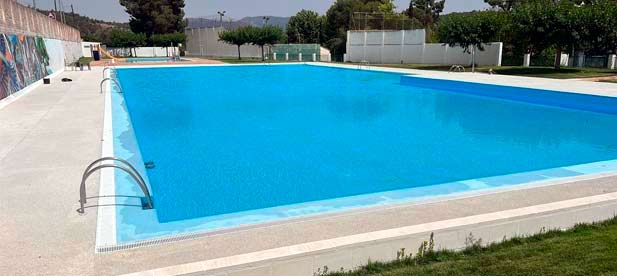 Después de escuchar a los ciudadanos de Navajas, el Partido Popular solicitó al alcalde adelantar la fecha de apertura de la piscina y dar mayor uso a la instalación municipal. Y hoy, esa propuesta que presentó el PP, está a punto de cumplirse