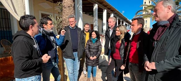Marta Barrachina: “Defendemos una modificación de la ley de costas que asegure la protección de los inmuebles que hoy están amenazados de derribo por parte del PSOE a través de la figura de viviendas singulares, porque son ejemplo de patrimonio histórico”
