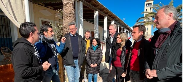 El senador del PPCS advierte que "actuar por tramos" y "no de forma conjunta", provoca "que lo que es bueno para unas playas es pernicioso para otras"