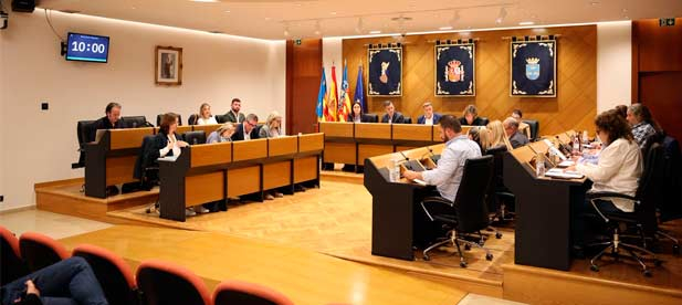 El ejecutivo municipal tiende la mano e inicia los trámites para convocar a todos los grupos a la negociación de los presupuestos de 2026