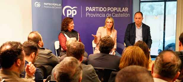 Marta Barrachina ha movilizado en Vilafam&eacute;s a su junta directiva para &ldquo;elevar la voz por el sector&rdquo;. &ldquo;Desde los ayuntamientos, desde la Diputaci&oacute;n y Les Corts, en Madrid y en Europa, defendemos el empleo para la provincia&rdquo;