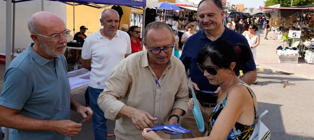 La campaña iniciada en julio por el PPCS para reivindicar la protección de las playas y el futuro de los inmuebles singulares defiende en Xilxes, inversiones para ampliar las escolleras frente a un aparcamiento que el PSOE proyecta con un nuevo deslinde