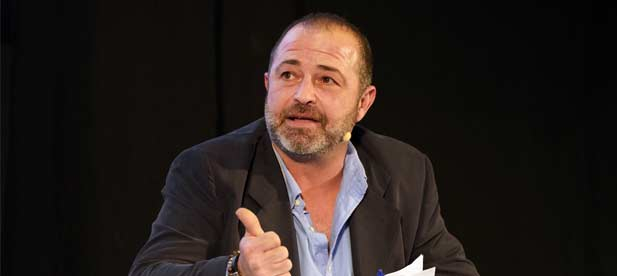 David Gil, alcalde de la Pobla de Benifassà pone en valor los más de 207.000 euros que recibió el municipio para recuperarse. A ellos, El Ballestar sumó una cantidad de 200.000 euros