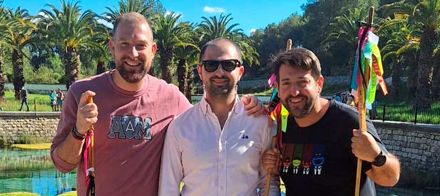 “Somos un equipo joven que vino con ganas de resolver los problemas heredados. Y hacerlo de frente y con voluntad. La deuda es un grave problema para nuestro pueblo y nosotros queremos ser parte de la solución”, declara el portavoz del PP