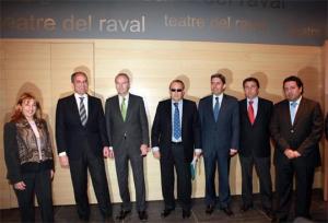 El presidente de la Generalitat Valenciana, Francisco Camps, y el Alcalde de Castellón, Alberto Fabra, han inaugurado hoy el remodelado Teatro del Raval al que ambas instituciones han devuelto todo su esplendor.
