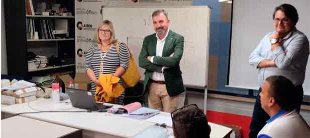 El concejal resalta la importancia de la colaboraci&oacute;n p&uacute;blico &ndash; privada en insiste en que "estas cuentas reflejan la apuesta decidida del Ayuntamiento por unas pol&iacute;ticas activas de empleo &uacute;tiles, eficaces y orientadas a resultados.