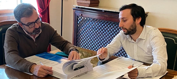 Toledo: "Han pasado 15 días y, al contrario de lo que ocurre con el PSOE, todavía no se nos ha facilitado la información."