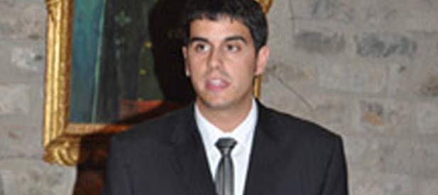 Lo primero que hace Rhamsés Ripollés Puig al frente del Ayuntamiento de Morella, es fijarse un sueldo de 28.000 euros.