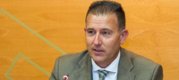 El portavoz del PP en la Diputación, Vicent Sales, celebra el acuerdo que demuestra "que hay dinero. Pueden seguir defendiendo a Castellón con un segundo Plan Castellón 135"