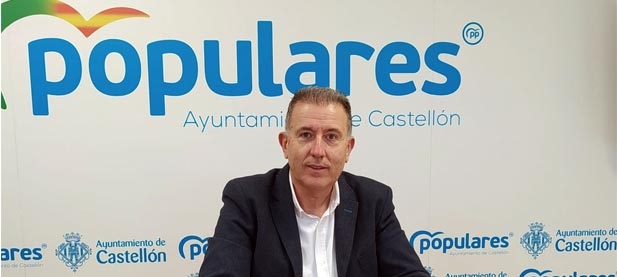 Sales:  "¿Dónde está ahora la alcaldesa para alzar la voz contra el que ella misma tildaba de <<atentado político a la educación pública, universal, gratuita y de calidad>>?