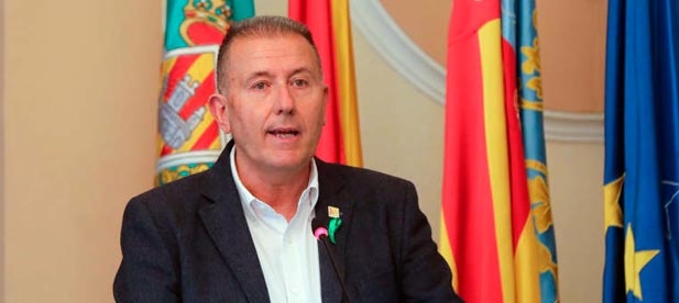 El concejal del PP Vicent Sales pide a la alcaldesa Amparo Marco que explique qué va a hacer sabiendo que la Academia de Bellas Artes le ha notificado que la obra de la Pérgola vulnera el Bien de Interés Cultural