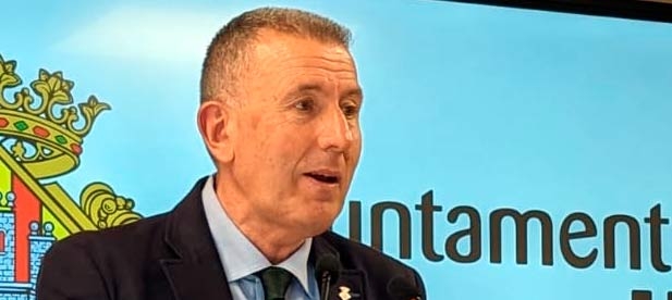 Sales insiste en que "los socialistas han vuelto a demostrar estar en contra de un festival de alcance nacional, que por primera vez acogen las playas de Castellón y que servirá para adelantar la llegada de turistas"