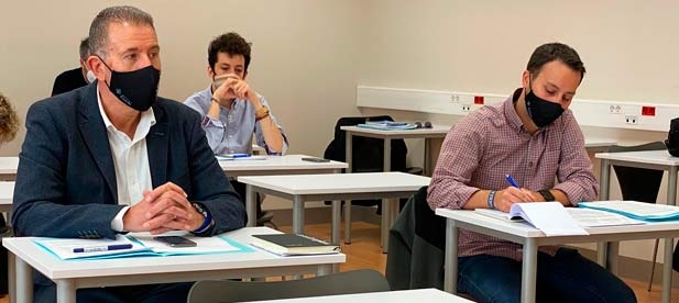 Sales: "Por qué se firmó un acta de conformidad el 20 de diciembre si el contrato no se había cumplido correctamente"