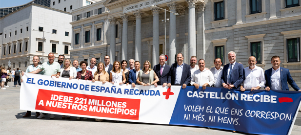 Aguilella afirma que el PP está preparado para asumir las riendas de un Gobierno “sólido, capaz y responsable”. Sitúa a Alberto Núñez Feijóo como la “solución” a los problemas que cargan sobre los hombros de los castellonenses. “Hay futuro”,