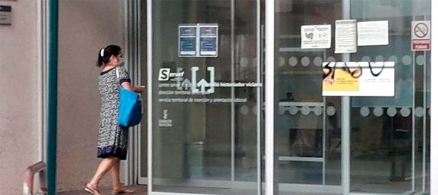 Carrasco: “Si tenemos en cuenta las estadísticas del último año, coincidiendo con la ratificación del ‘Acord de Fadrell’, constatamos que el deterioro del tejido económico y del mercado laboral con más de 3.200 parados más respeto a junio de 2019”