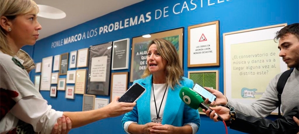 Carrasco: “Desde hoy y hasta el 17 de diciembre vamos a hacer que el taller de enmarcación llegue a todos los rincones para hacer partícipe a la ciudadanía."