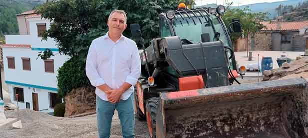 Desde puentes, hasta caminos, pistas forestales y otras infraestructuras que &ldquo;resultaron destrozadas o da&ntilde;adas por la virulencia de las lluvias de 2024, est&aacute;n recuperadas un a&ntilde;o despu&eacute;s. Del Gobierno de Espa&ntilde;a nada se sabe&rdquo;, lamenta