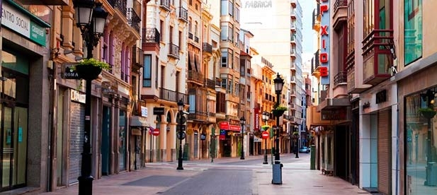 Carrasco pide a la progresista Amparo Marco que "active medidas urgentes que favorezcan la llegada de personas al centro de la ciudad"