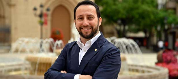 Toledo: "El Gobierno ha disminuido la financiación a los Ayuntamientos a través de las entregas a cuenta de la Participación en los Ingresos del Estado con respecto a 2024”