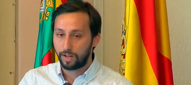 Toledo: "Una de dos, el tripartito desconoce por completo las condiciones en las que trabaja la Policía Local o no quieren aceptar el escándalo que supone que los agentes tengan que recurrir a sus teléfonos móviles particulares para coordinar emergencias"