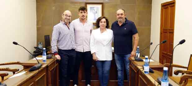 &ldquo;Cada a&ntilde;o que pasa es un a&ntilde;o de p&eacute;rdidas para Vilafam&eacute;s&rdquo;. &ldquo;Hoy pagamos un 57% m&aacute;s de impuestos que hace tres a&ntilde;os pero aportamos mucho m&aacute;s al Estado&rdquo;, declara Marisa Torl&agrave;, portavoz