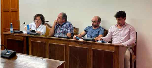 El Ayuntamiento de Vilafam&eacute;s paga 440.418,49 euros a los proveedores y aprueba la continuaci&oacute;n del expediente de otras facturas por 31.347,16 euros que se tendr&aacute;n que pagar en un pr&oacute;ximo pleno
