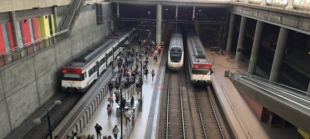 Los populares urgen activar el Plan que dejó listo el último gobierno del PP y que el PSOE ha bloqueado mientras el mal servicio provoca na caída de usuarios