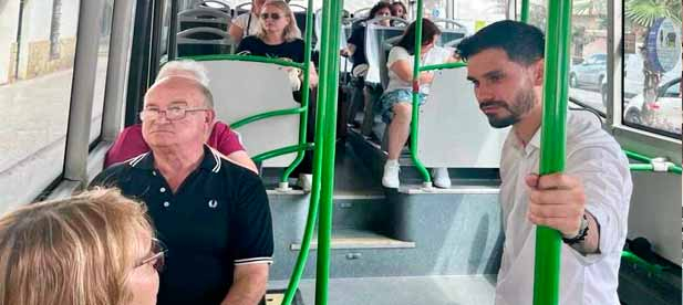 Como novedad la L&iacute;nea 19 ofrece en Nochevieja, adem&aacute;s de su horario habitual, un recorrido nocturno, con salidas desde La Farola a las 00:00h, 01:00h, 02:00 y 03:00 de la madrugada