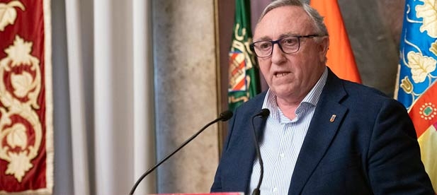 Pasados más de cinco meses del fatídico 14 de agosto, "mi tierra no puede esperar más. Los alcaldes no quieren fotos, quieren fondos", señala el diputado provincial del PPCS