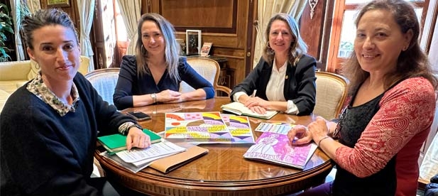 Carrasco: "Nos sobran razones para seguir luchando por la igualdad de las mujeres. Hemos querido hacer mucho hincapié en la prevención, en la educación en valores y la educación en la igualdad."