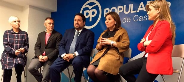 Barrachina: "PSOE y Compromís actúan de forma liberticida y quieren imponer un modelo educativo, prohibir los toros y hasta controlar cuándo hacemos la compra"