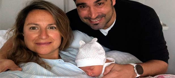 Ha nacido Carmen Trelles Carrasco, hija de la presidenta Local y portavoz en el Ayuntamiento de Castellón, Begoña Carrasco junto a Alfonso su marido.