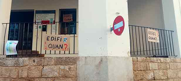 asado más de un lustro, el PSOE sigue tramitando la redacción del proyecto que Educación tiene presupuestado desde hace años en el municipio. Una vez aprobado, el consistorio debe licitar las obras para ejecutar el centro educativo que financia el Consell asado más de un lustro, el PSOE sigue tramitando la redacción del proyecto que Educación tiene presupuestado desde hace años en el municipio. Una vez aprobado, el consistorio debe licitar las obras para ejecutar el centro educativo que financia el Consell