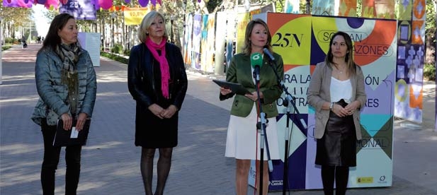 La alcaldesa ha leído el manifiesto de la Federación Española de Municipios y Provincias por el 25 de Noviembre, Día Internacional de Eliminación de la Violencia Contra la Mujer