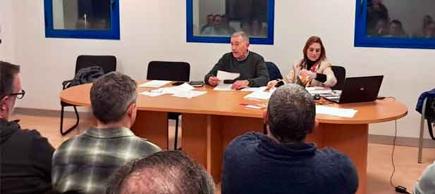 Las tres propuestas designadas han sido el cerramiento de la zona común de la calle Costa Rica, la instalación de un baño público autolimpiable y accesible en el parque del Roser y el asfaltado de la vía Cuadra Casaña Las tres propuestas designadas han sido el cerramiento de la zona común de la calle Costa Rica, la instalación de un baño público autolimpiable y accesible en el parque del Roser y el asfaltado de la vía Cuadra Casaña